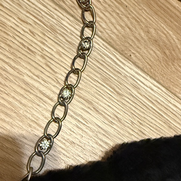 Kate Laundry Elegant Black Fuzzy sparkly Chain Strap Women's Bag - Picture 9 of 10